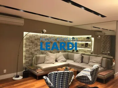 Apartamento com 2 Quartos para alugar, 84m² no Alto da Lapa, São Paulo