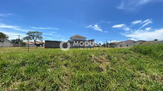 Lote/Terreno à venda, 360m² no Santa Rosa, Uberlândia