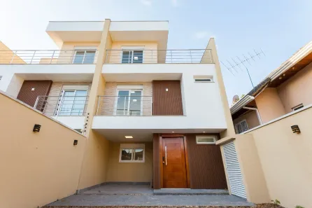 Sobrado com 3 Quartos à venda, 179m² no Bernardo Monteiro, Contagem