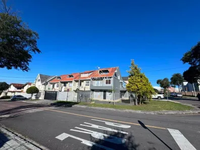 Sobrado com 3 Quartos à venda, 180m² no Cajuru, Curitiba