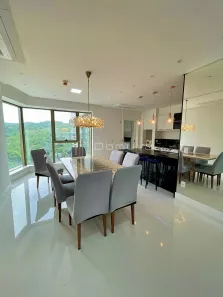 Apartamento com 4 Quartos para alugar, 265m² no Centro, Balneário Camboriú