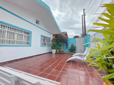 Casa com 3 Quartos à venda, 250m² no Balneário Três Marias, Peruíbe
