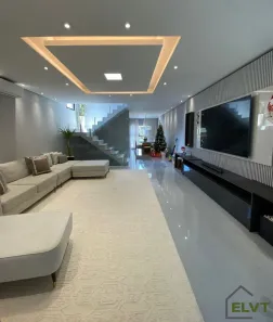 Sobrado com 4 Quartos à venda, 280m² no Empresarial Colina, Cajamar