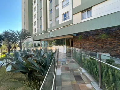 Apartamento com 2 Quartos para alugar, 58m² no Champagnat, Londrina