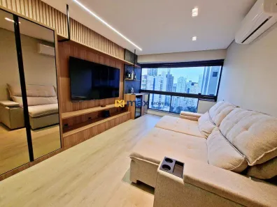 Apartamento com 3 Quartos para alugar, 115m² no Centro, Balneário Camboriú