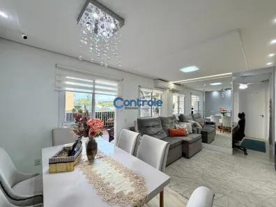 Apartamento com 3 Quartos à venda, 96m² no Monte Cristo, Florianópolis