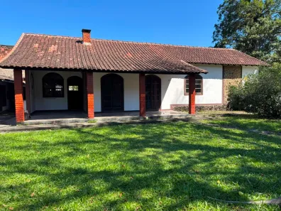 Casa de Condomínio com 3 Quartos à venda, 215m² no Iconha, Guapimirim