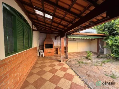 Casa com 3 Quartos à venda, 221m² no Betânia, Belo Horizonte