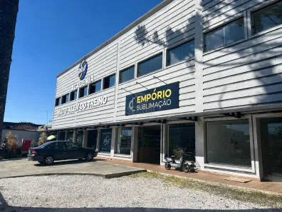Sala Comercial para alugar, 398m² no Boqueirão, Curitiba