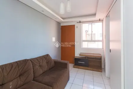 Apartamento com 2 Quartos para alugar, 40m² no Rubem Berta, Porto Alegre
