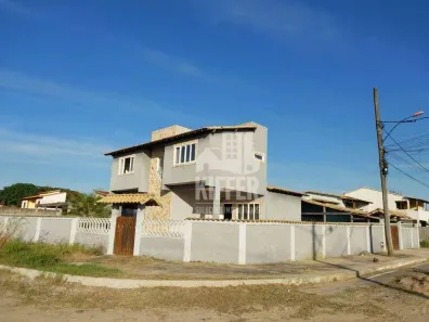 Casa com 3 Quartos à venda, 240m² no Parque Nanci, Maricá