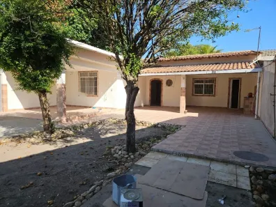 Casa com 2 Quartos à venda, 130m² no Recanto de Itaipuaçu (Itaipuaçu), Maricá