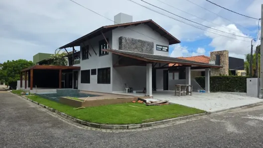 Casa de Condomínio com 4 Quartos à venda, 385m² no José Américo de Almeida, João Pessoa