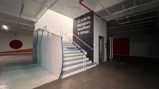 Ponto Comercial para alugar, 2350m² no Campo Grande, Santos