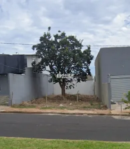 Lote/Terreno à venda, 253m² no Aclimação, Uberlândia