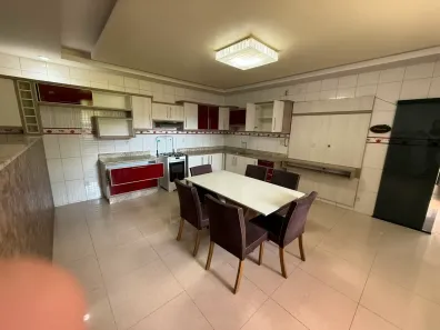 Casa de Condomínio com 2 Quartos para alugar, 90m² no Ponta Negra, Manaus