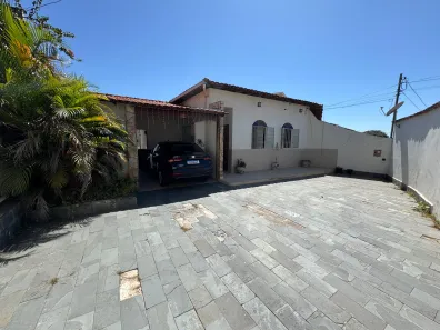 Casa com 3 Quartos à venda, 148m² no Vila Cloris, Belo Horizonte