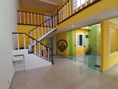 Casa com 3 Quartos à venda, 120m² no Bangu, Rio de Janeiro