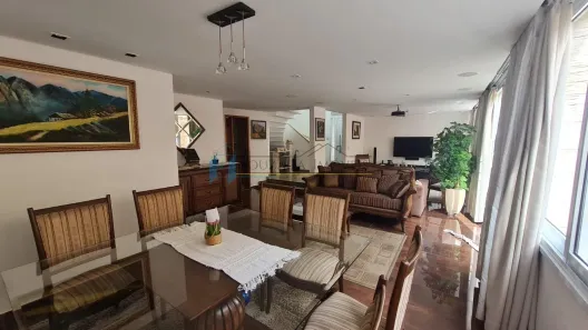 Sobrado com 4 Quartos à venda, 300m² no Jardim Avelino, São Paulo