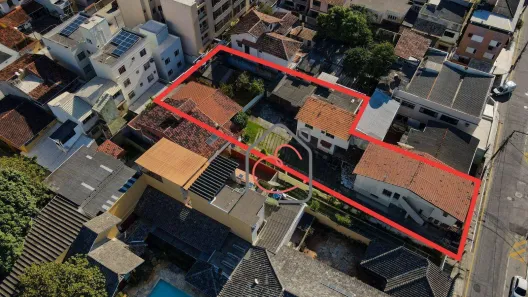 Casa com 4 Quartos à venda, 1124m² no Imbetiba, Macaé