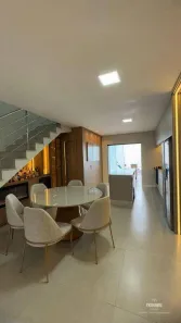 Casa de Condomínio com 3 Quartos à venda, 160m² no Atiradores, Joinville