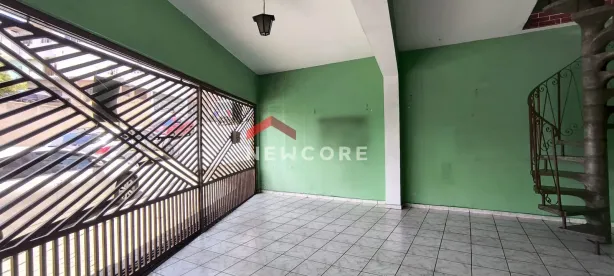 Sobrado com 3 Quartos à venda, 242m² no Jardim D'Abril, Osasco