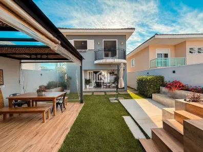 Casa de Condomínio com 2 Quartos à venda, 150m² no Pitas, Cotia
