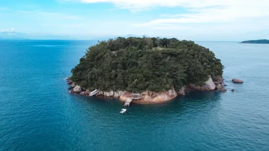 Casa com 2 Quartos à venda, 30000m² no , Paraty