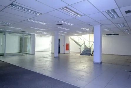 Prédio Comercial para alugar, 904m² no Jardim Brasília (Zona Leste), São Paulo