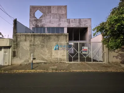 Ponto Comercial para alugar, 750m² no Vila Souto, Bauru