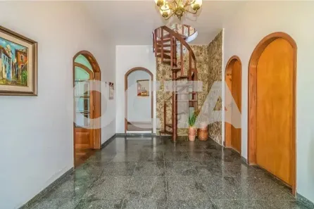 Casa com 6 Quartos para alugar, 406m² no Chácara das Pedras, Porto Alegre