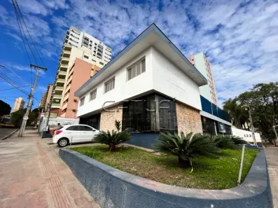 Imóvel Comercial com 7 Quartos à venda, 253m² no Centro, Londrina