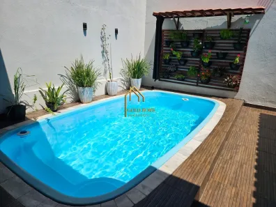 Casa com 2 Quartos à venda, 70m² no Recanto dos Pássaros, Cuiabá