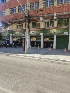 Prédio Comercial para alugar, 900m² no Jardim Vinte e Cinco de Agosto, Duque de Caxias