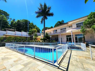 Casa de Condomínio com 3 Quartos à venda, 250m² no Caraguatá, Mairiporã