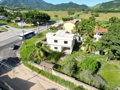Imóvel Comercial à venda, 148m² no Rio Mole (Bacaxá), Saquarema