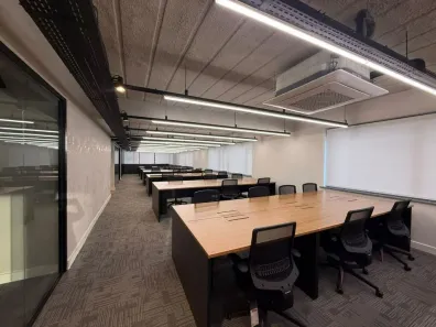 Sala Comercial para alugar, 280m² no Cidade Monções, São Paulo