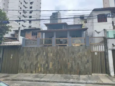 Casa com 4 Quartos à venda, 400m² no Caminho das Árvores, Salvador