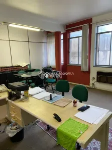 Sala Comercial para alugar, 61m² no Centro Histórico, Porto Alegre