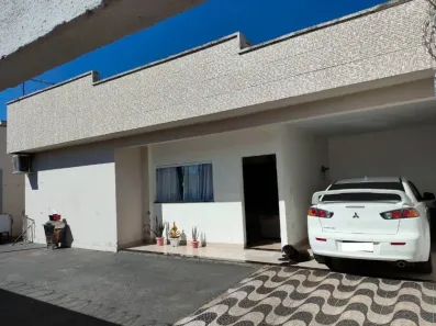 Casa com 3 Quartos à venda, 198m² no Jardim Helvécia, Aparecida de Goiânia
