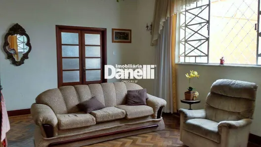 Casa com 4 Quartos à venda, 260m² no Centro, Taubaté