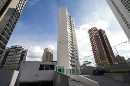 Apartamento com 3 Quartos à venda, 214m² no Mossunguê, Curitiba