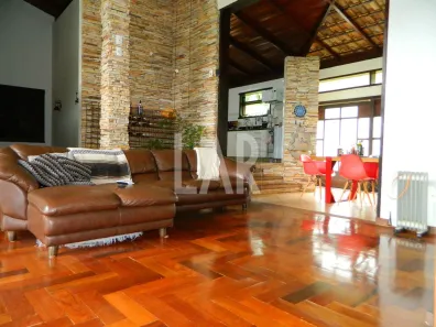 Casa com 2 Quartos para alugar, 300m² no São Sebastião das Águas Claras, Nova Lima