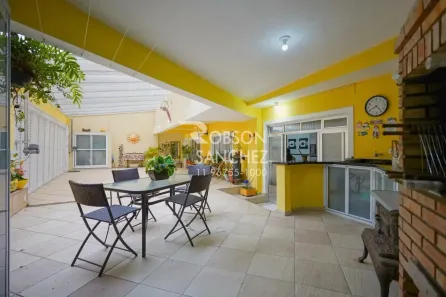 Casa com 3 Quartos à venda, 170m² no Jardim Umuarama, São Paulo