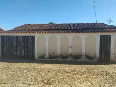 Casa com 2 Quartos à venda, 176m² no Grão Mogol, Grão Mogol