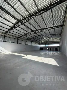 Galpão/Depósito/Armazém para alugar, 700m² no Loteamento Centro Empresarial Leste III, Uberlândia