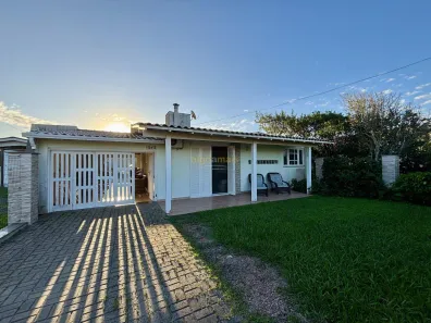 Casa com 3 Quartos à venda, 161m² no XANGRI-LÁ, Xangri-lá