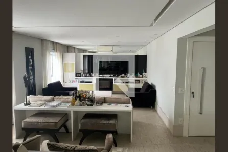 Apartamento com 3 Quartos à venda, 210m² no Vila Olímpia, São Paulo