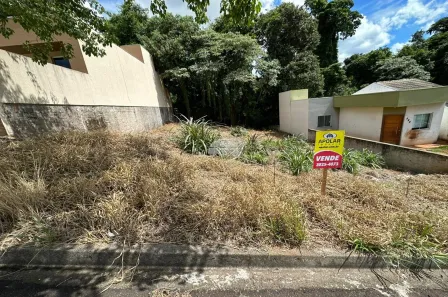 Lote/Terreno à venda, 260m² no Fraron, Pato Branco