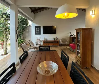 Casa com 4 Quartos à venda, 308m² no Lagoinha, Uberlândia